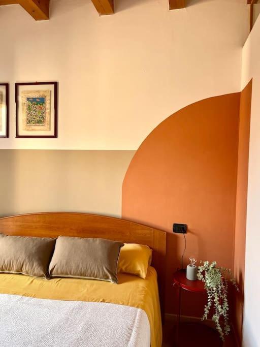 La Casa Di Nina - Appartamento 1 Валеджо-суль-Мінчо Екстер'єр фото